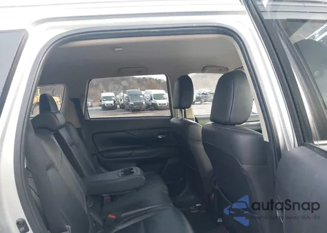 2020 Mitsubishi Outlander Le 2.4/Se 2.4/Sel 2.4/Sp 2.4 из США, поврежденный, VIN JA4AD3A36LZ030469